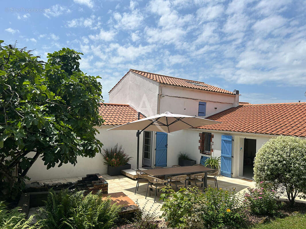 Maison à LA CHAPELLE-HERMIER