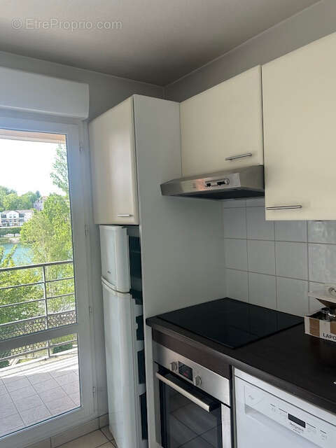 F3 lumineux avec grand balcon et vue panoramique sur la Seine   Résidence sécurisée - photo 4