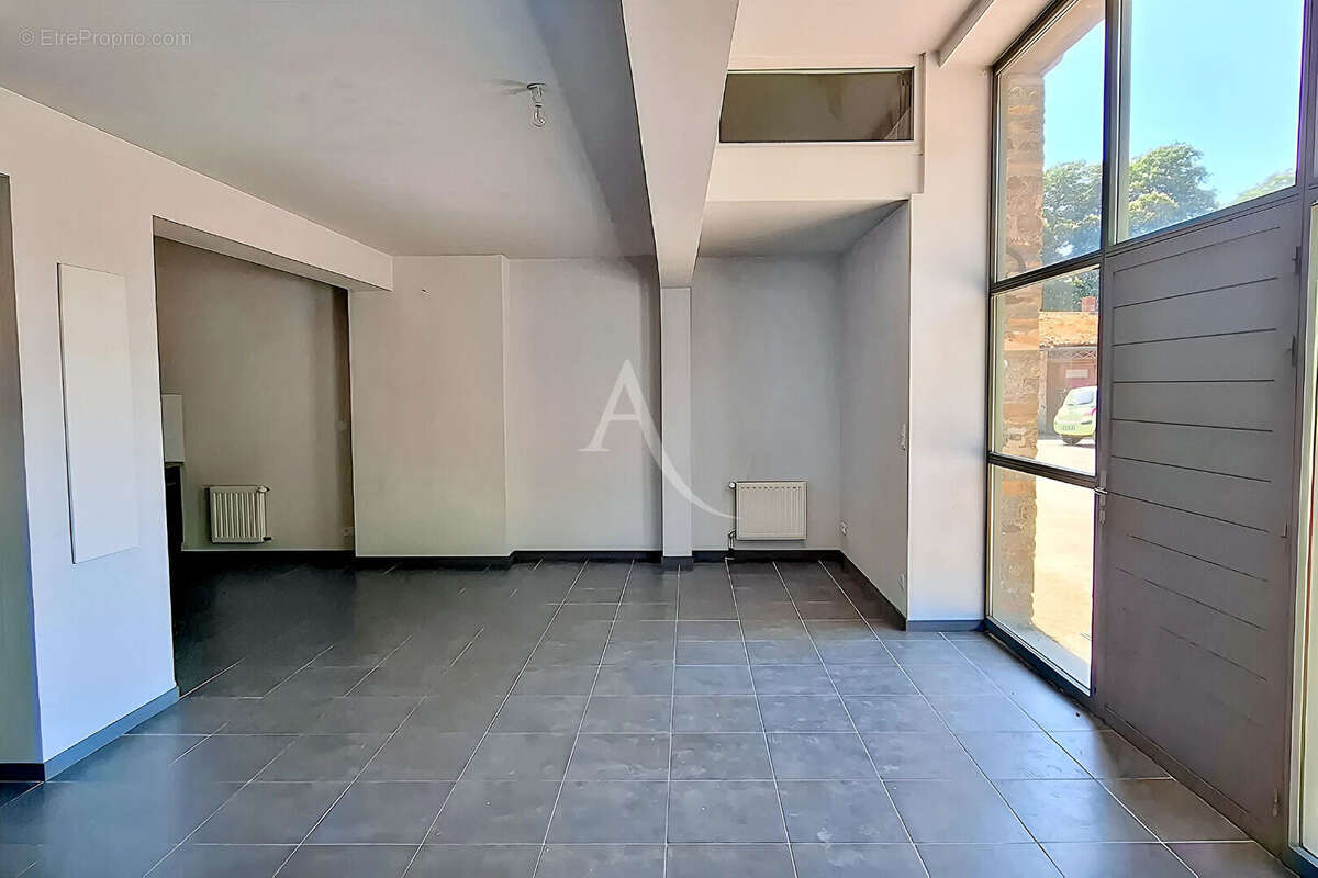 Appartement à LE CELLIER