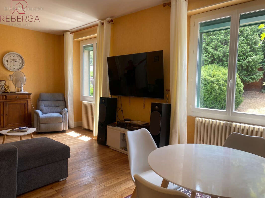 Maison 110 m² à Mazamet  - photo 6
