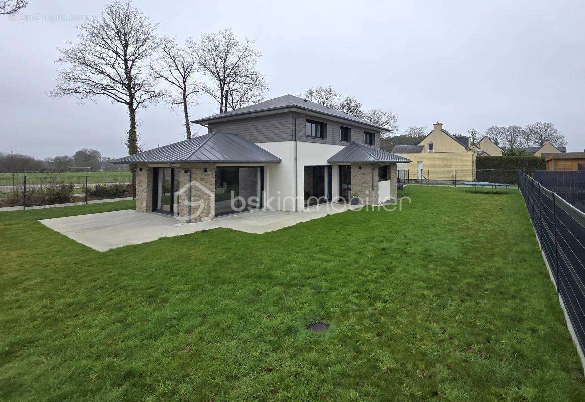 Maison contemporaine 2021 – Belles prestations, vie de plain-pied et cadre calme – 152 m² - photo 5