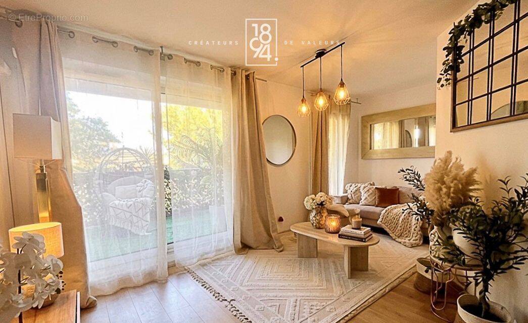 Appartement à MARSEILLE-15E