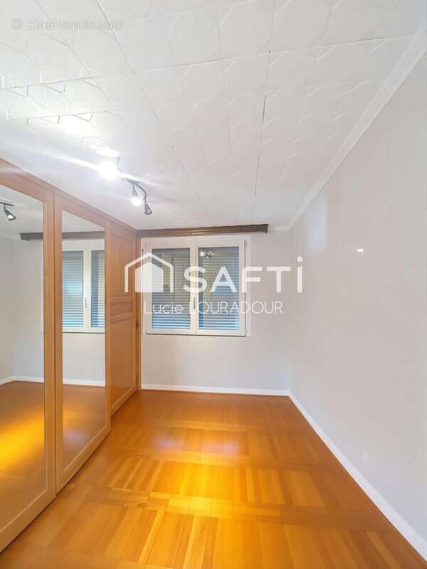 Photo 2 - Appartement à NEUVES-MAISONS