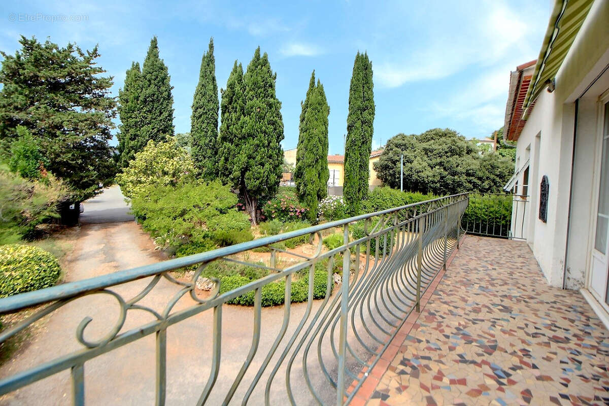 Maison à TRANS-EN-PROVENCE