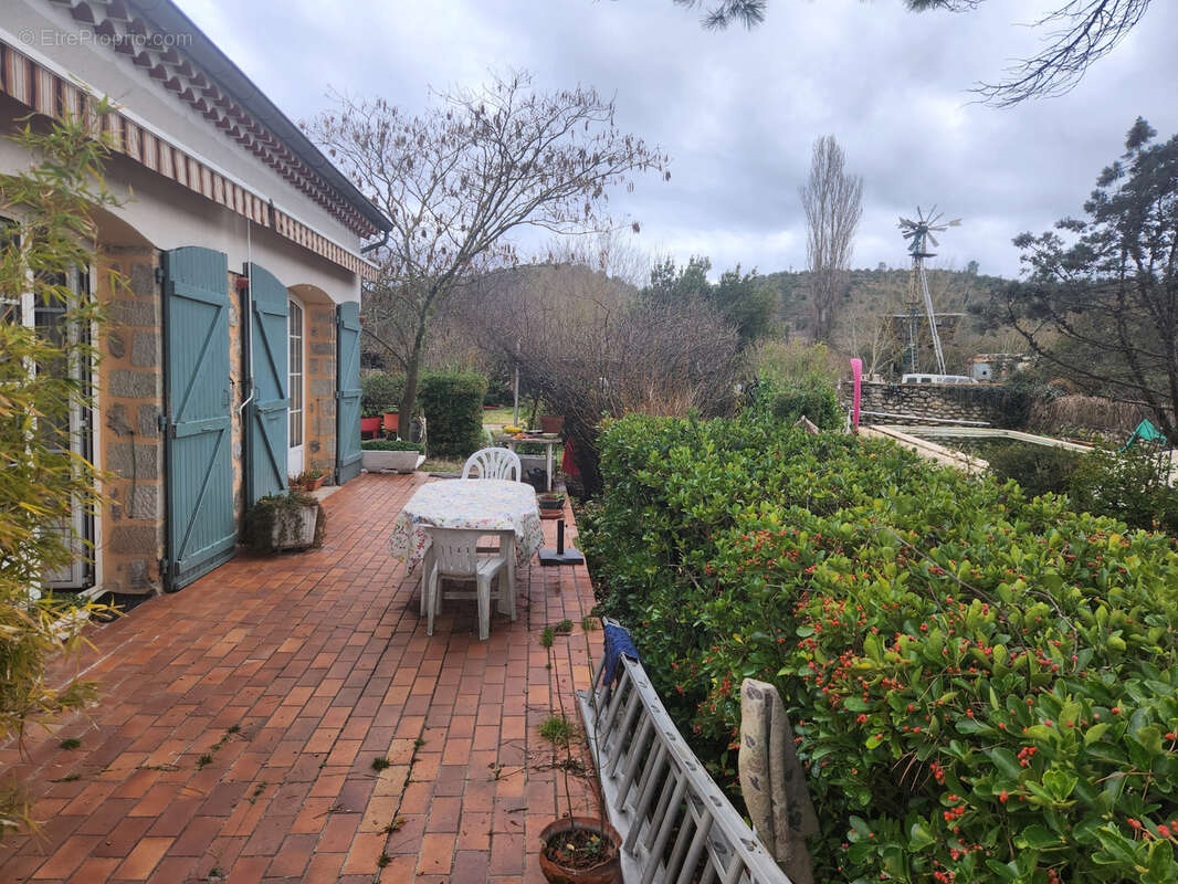 Maison à LAURAC-EN-VIVARAIS