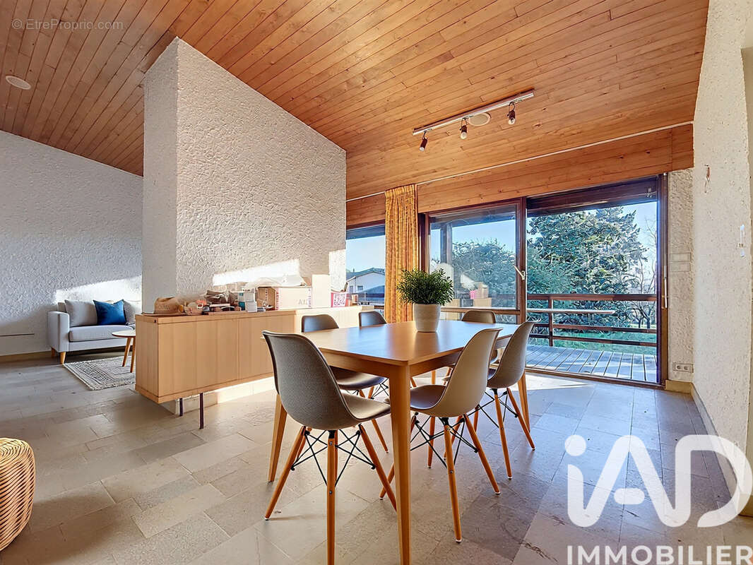 Photo 6 - Maison à MONTMERLE-SUR-SAONE