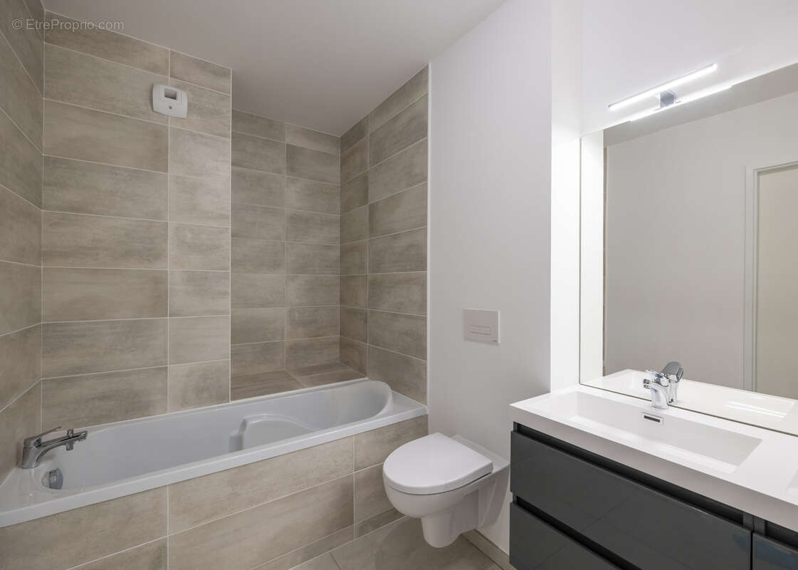 Appartement à BEZANNES