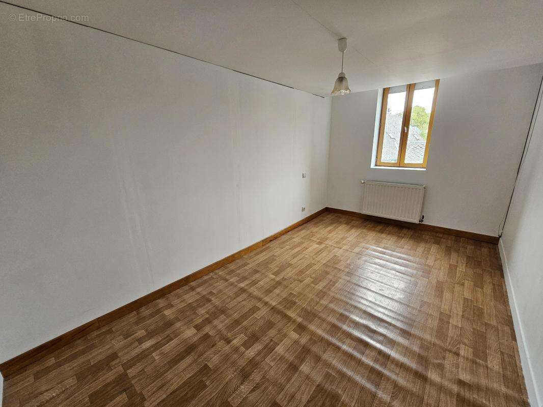 Maison à LESQUIELLES-SAINT-GERMAIN