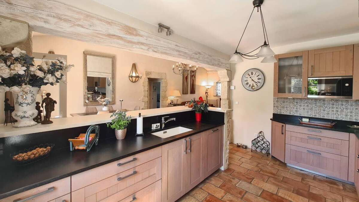 Maison de caractère avec piscine - photo 5
