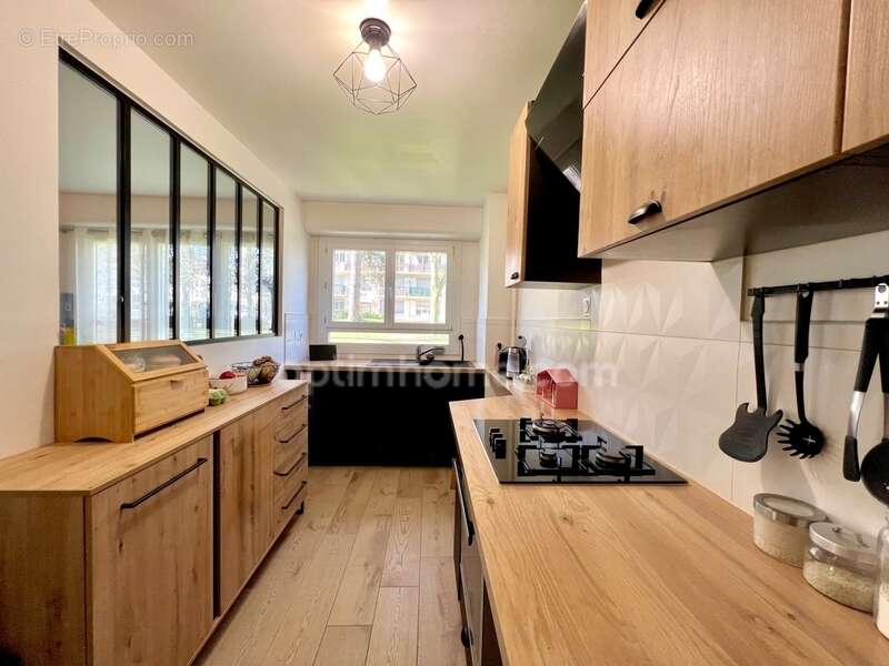 Appartement à LE PLESSIS-BOUCHARD