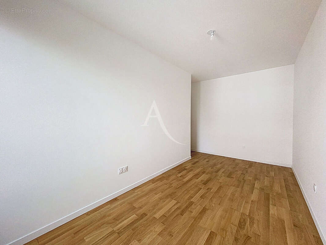 Appartement à RUEIL-MALMAISON