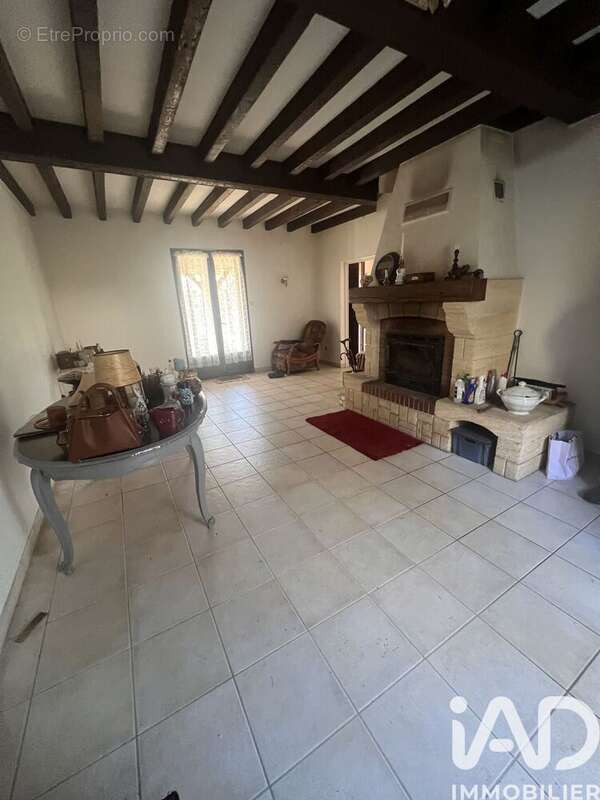 Photo 3 - Maison à LA CHAPELLE-GONAGUET