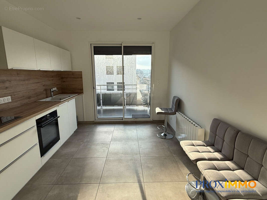 Appartement 41 m² à Voiron  - photo 4
