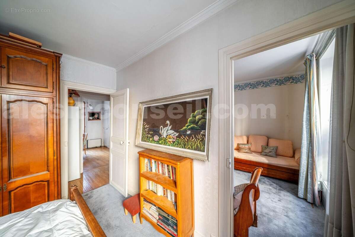 Photo n°6 - Appartement à PARIS-14E