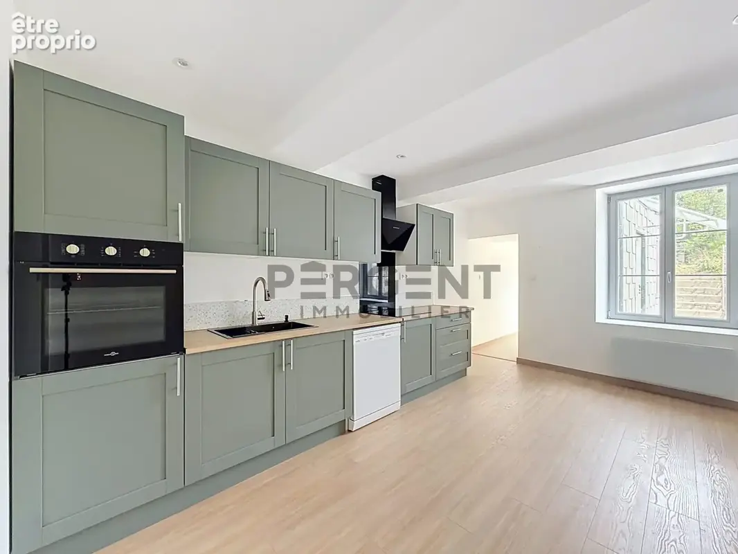 Maison 177 m² à Renwez  - photo 4