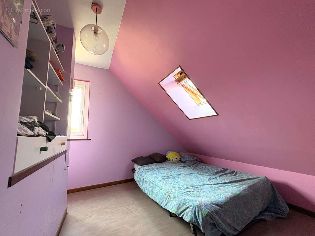 Maison commerces et école accessibles à pied à 10 mn de la gare de Bréval - photo 10