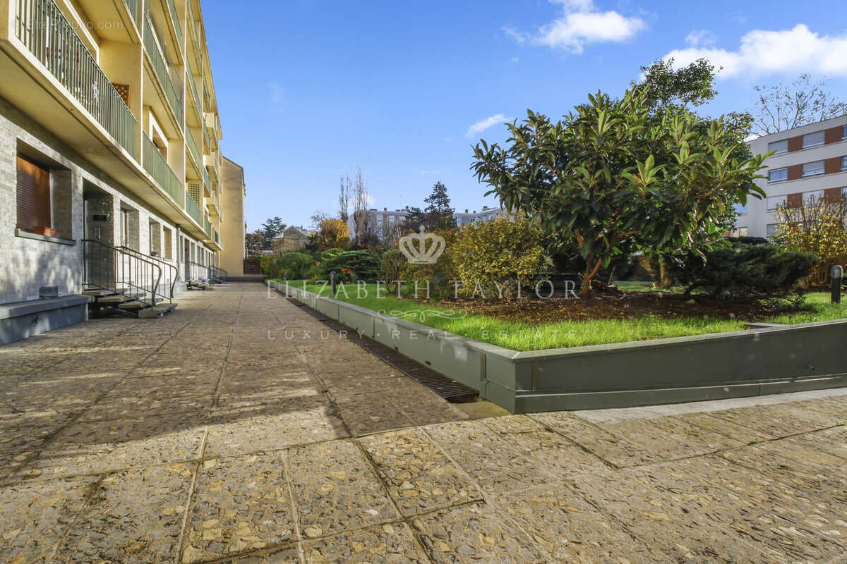 Appartement à LE VESINET