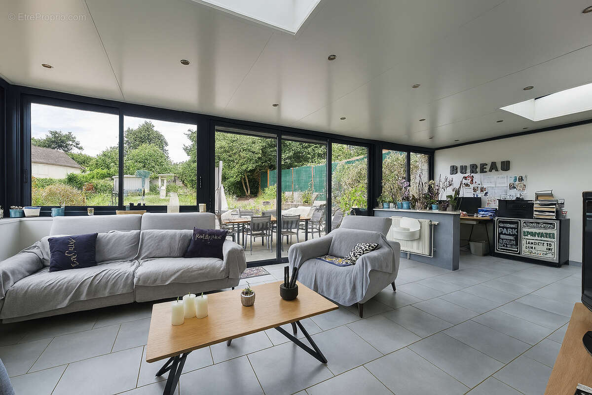 Maison à LA CHAPELLE-SAINT-AUBIN