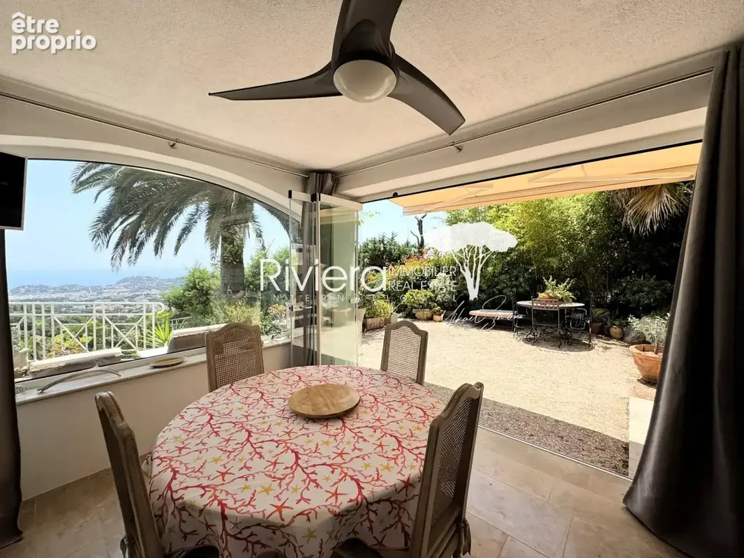 Propriete avec piscine a debordement et vue mer ! - photo 16