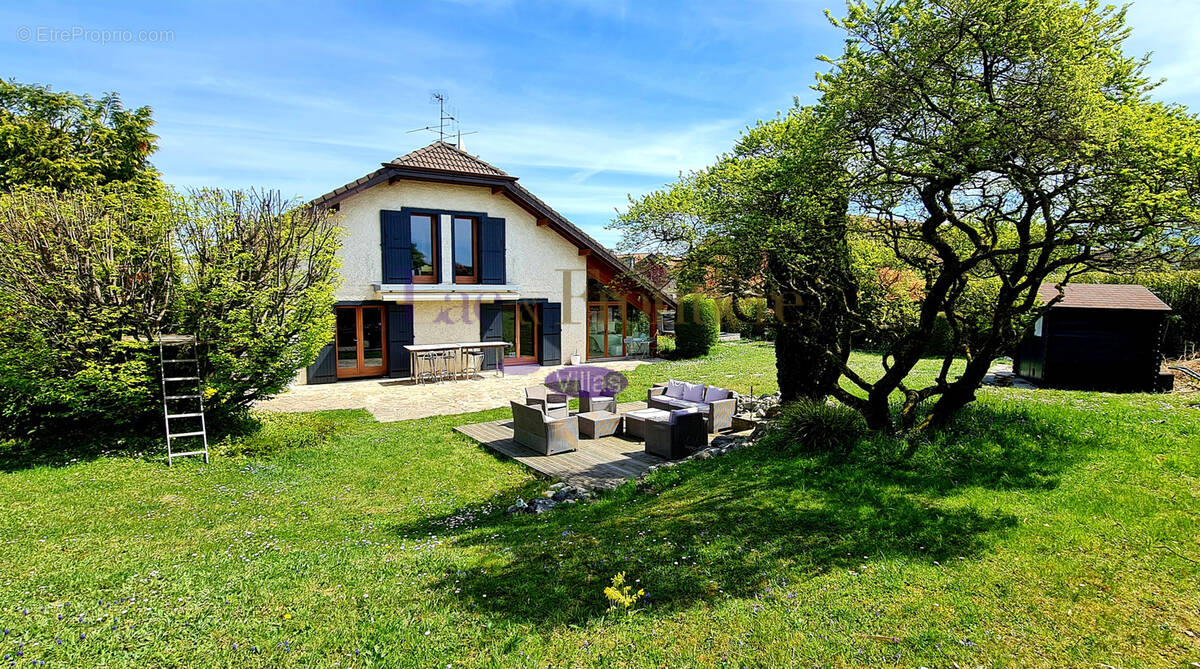 Maison à EXCENEVEX