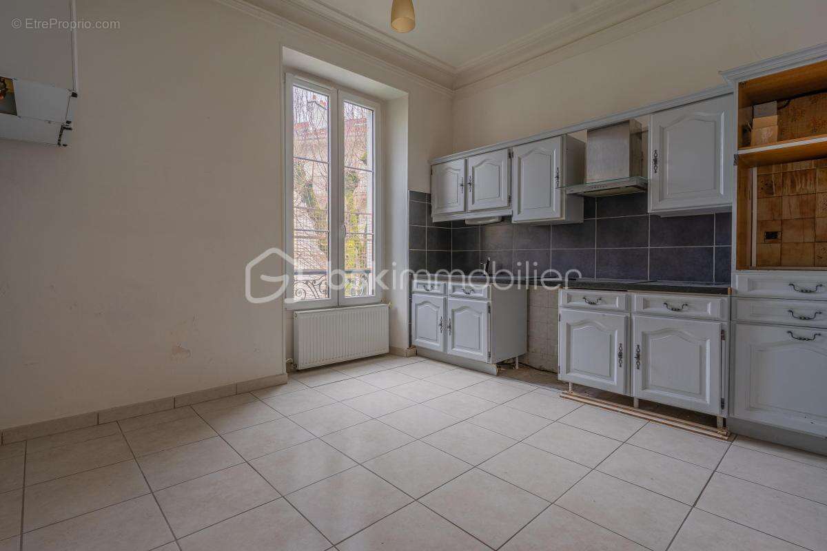 Appartement à AIX-LES-BAINS