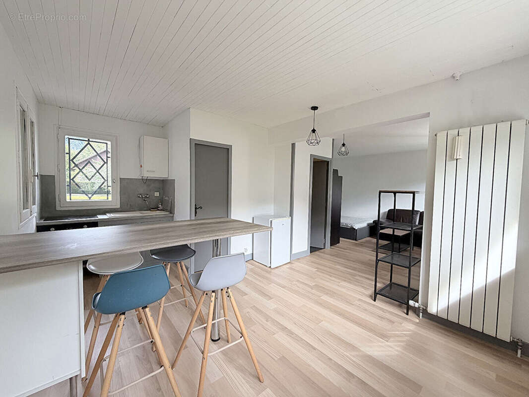 Maison Ugine 7 pièce(s) 170 m2 - photo 8