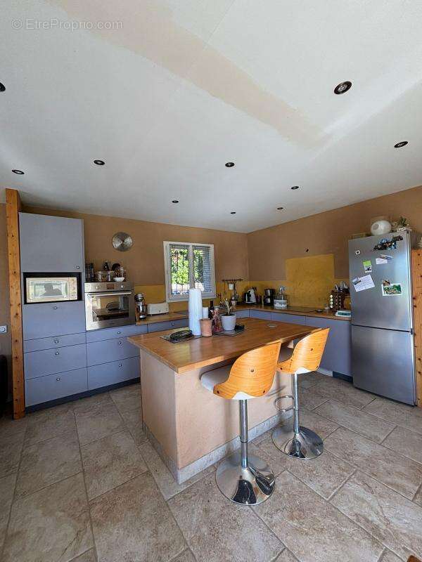 Maison à SAINT-SAUVEUR-GOUVERNET