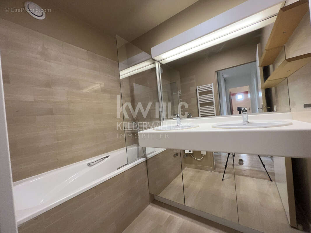 Appartement 94 m² à Cannes  - photo 4
