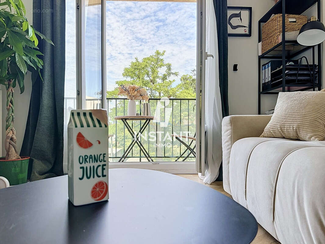 Appartement à SAINT-MAUR-DES-FOSSES