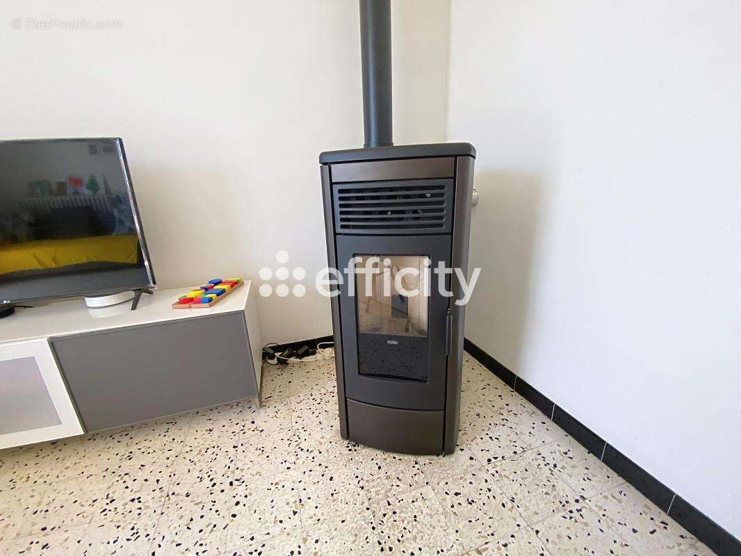 Maison à SAINT-MAURICE-SUR-FESSARD