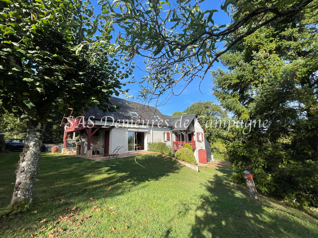 Maison à NEUVY-DEUX-CLOCHERS