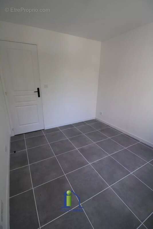 Appartement à MARSEILLE-9E