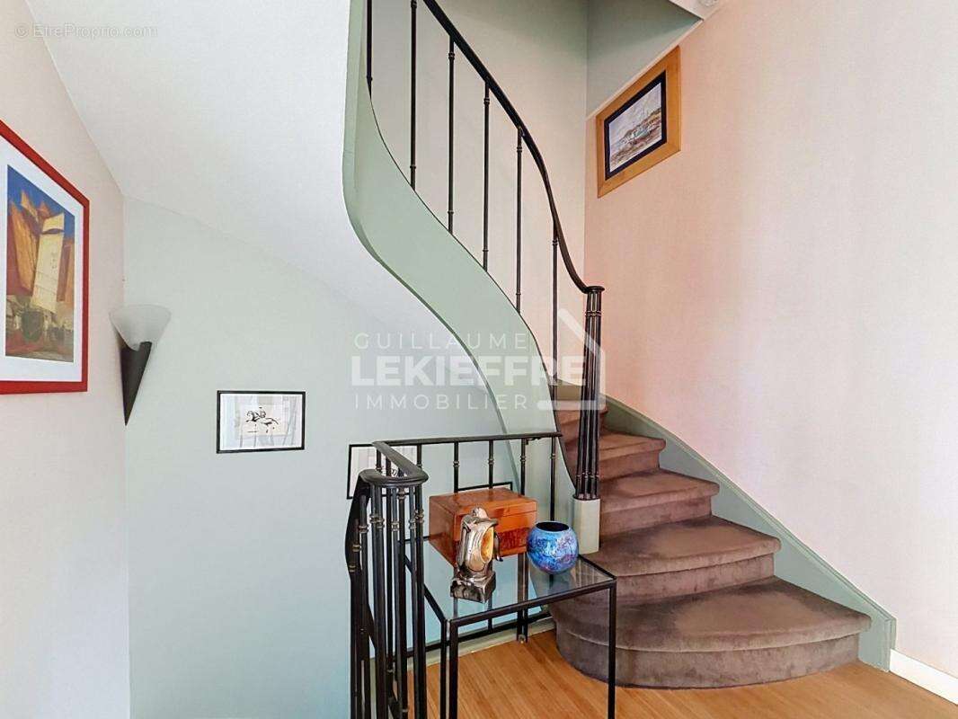 Maison à LA MADELEINE