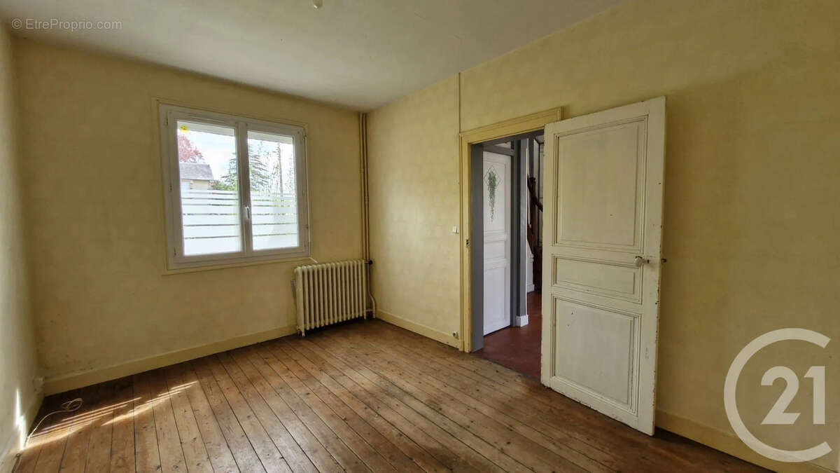 Maison à BEAUMONT-LE-ROGER