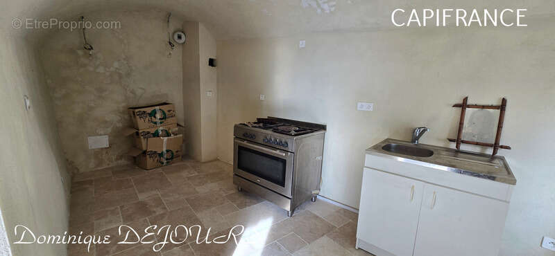 Maison à SAINT-MAURICE-EN-CHALENCON