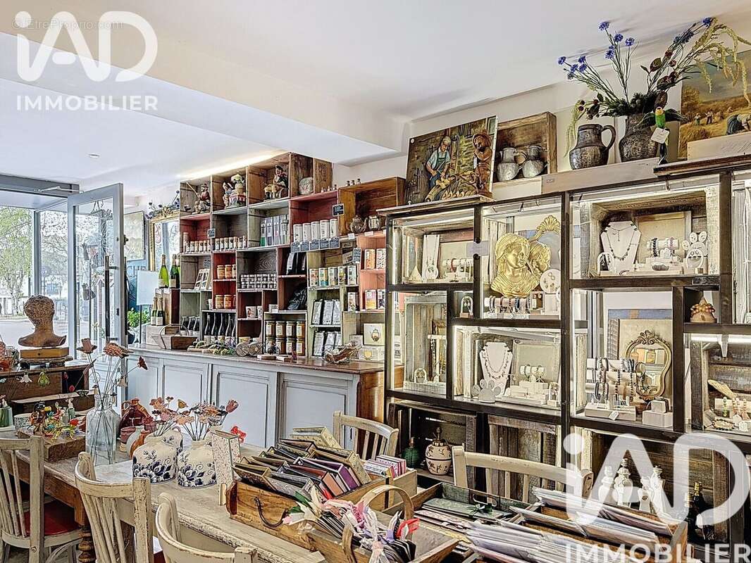 Photo 4 - Commerce à COULOMMIERS