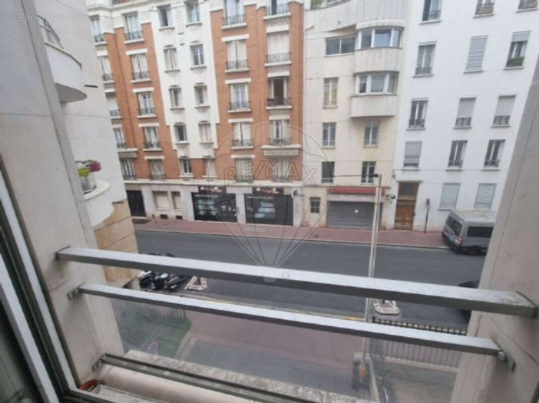 Appartement à LEVALLOIS-PERRET