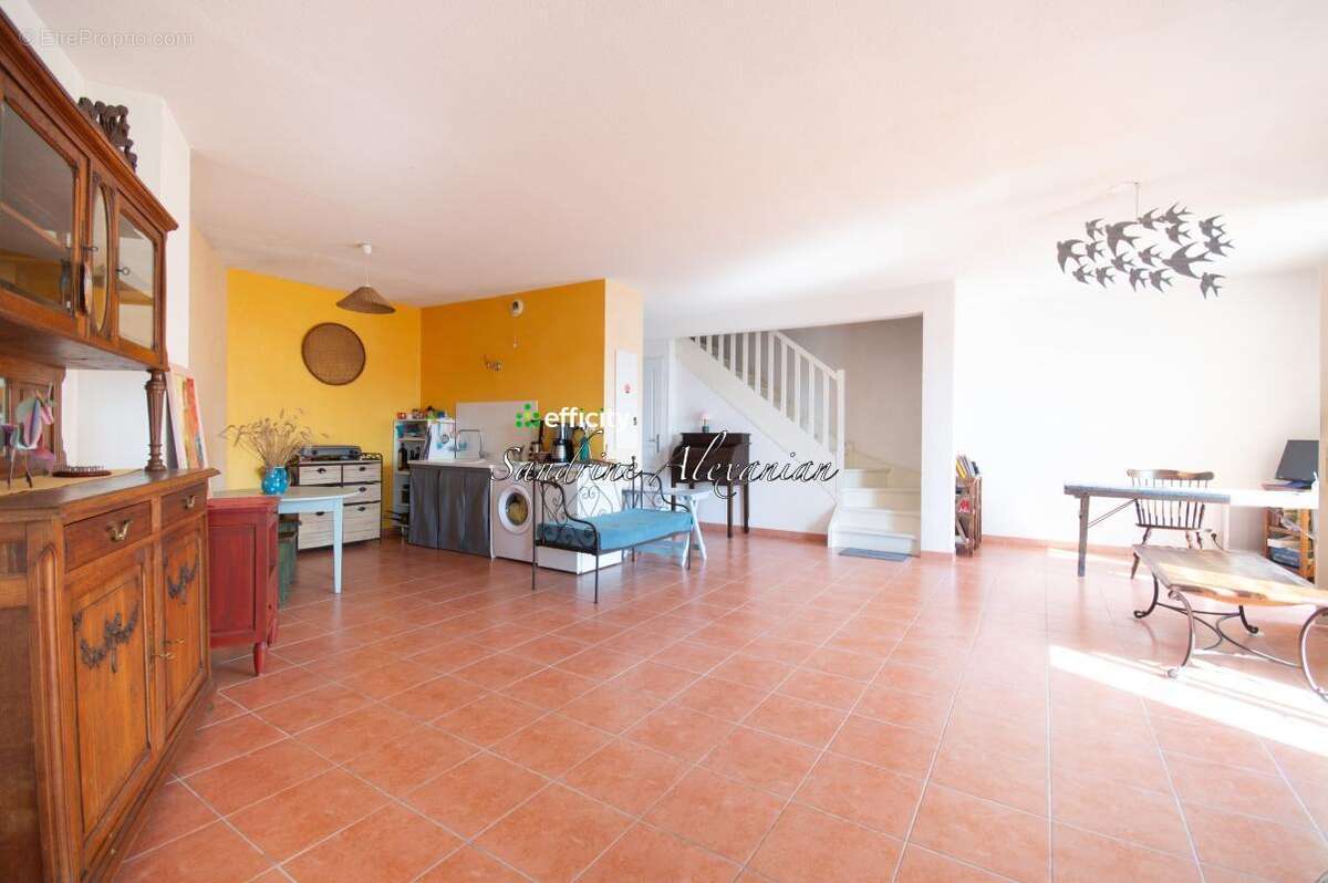 Maison 95 m² à Bargemon  - photo 6
