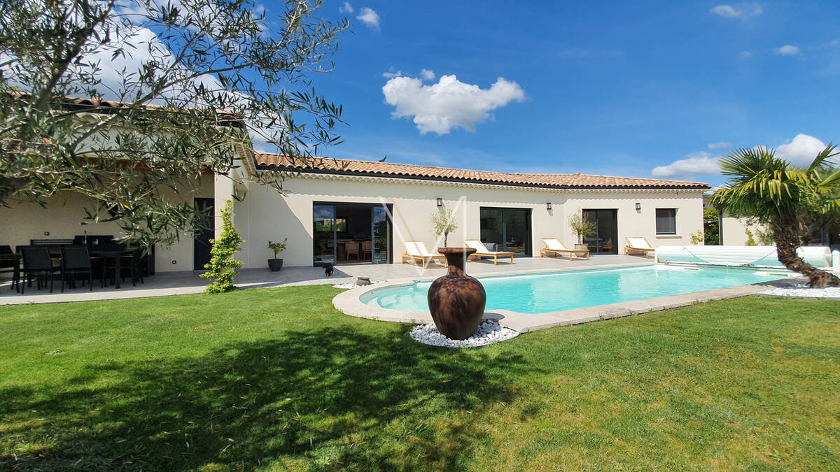 Maison à LA BATIE-ROLLAND
