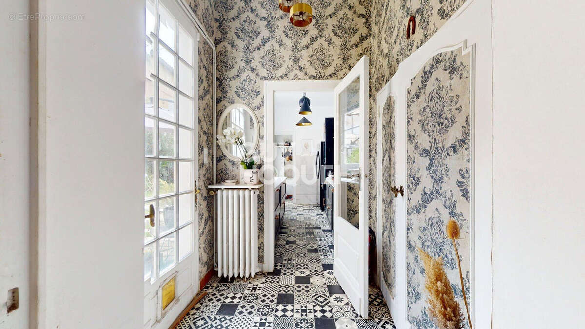 Maison d'exception à vendre à Cadillac-sur-Garonne - photo 3