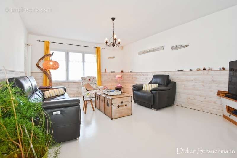 Maison à AIGREFEUILLE-D&#039;AUNIS