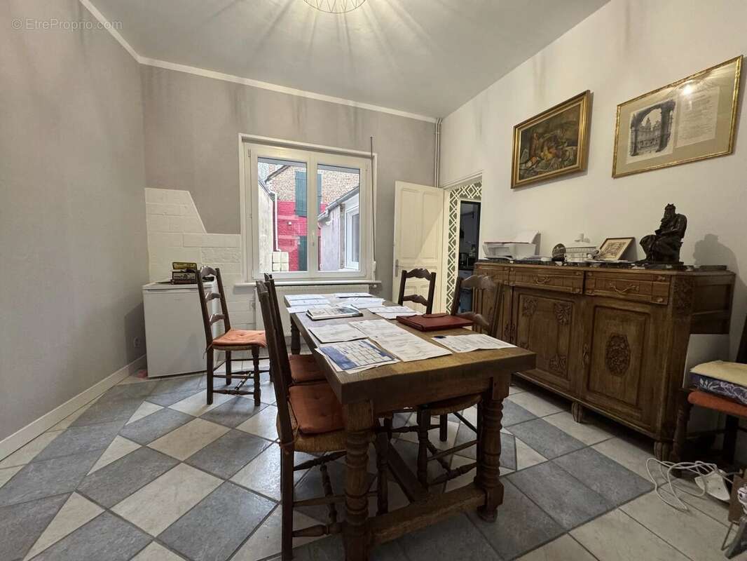 Maison à WALINCOURT-SELVIGNY