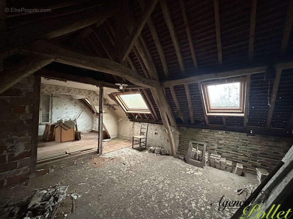 Maison à AUBIGNY-SUR-NERE