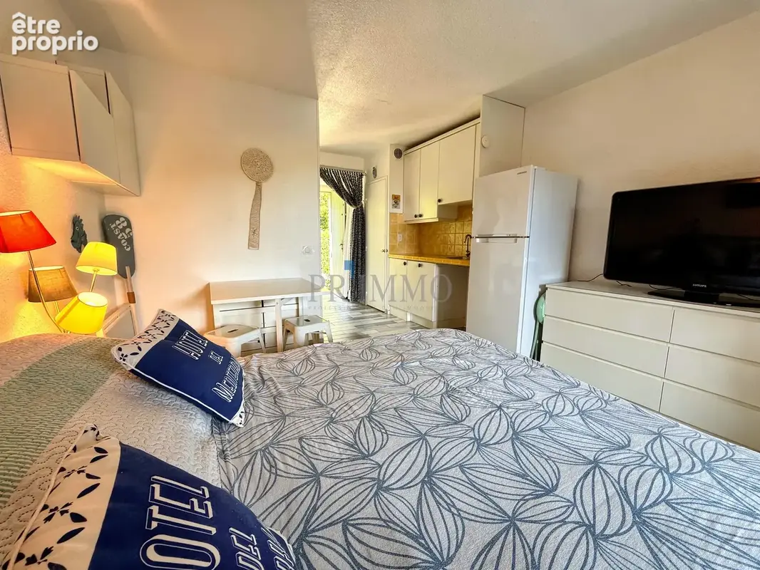 Sainte-Maxime   Appartement de 23,35 m2 au rez-de-chaussée, aperçu mer, terrasse belle vue piscine, parking - photo 8