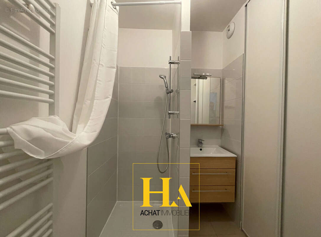 Appartement à MONTELIMAR