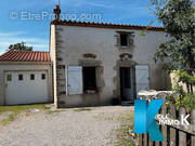 Maison à LES BROUZILS