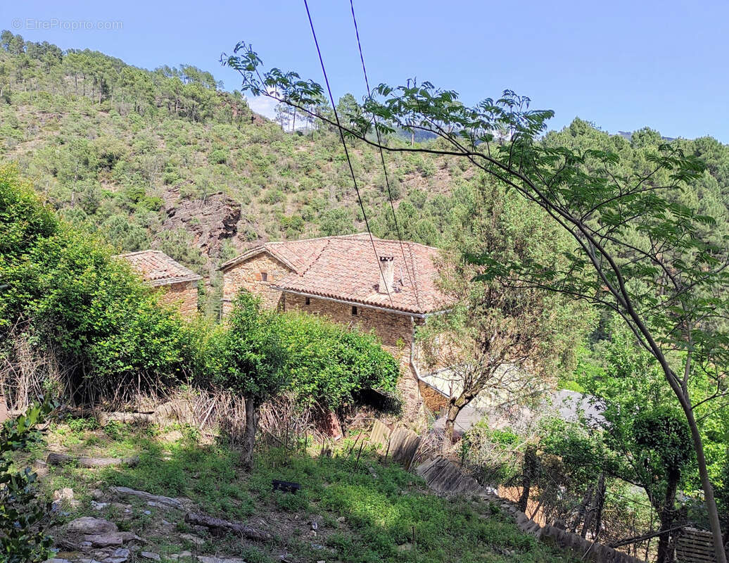 Maison à SAINT-PAUL-LA-COSTE