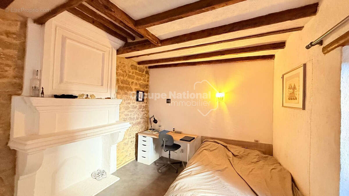 Maison à COURTHEZON