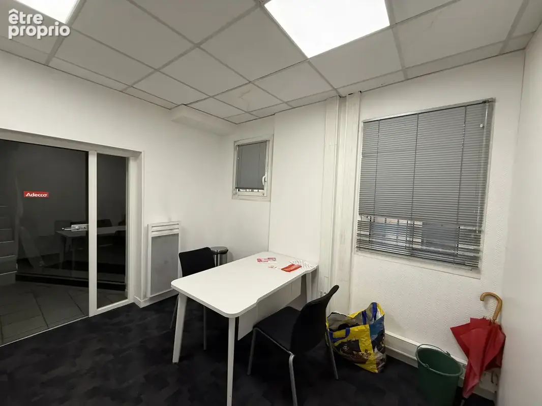 Immeuble - local commercial - deux appartements - photo 4