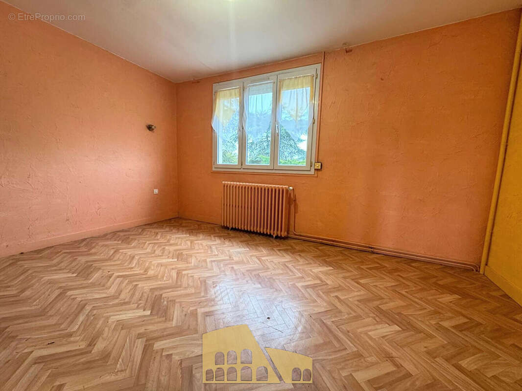 Maison à BOUCHEMAINE